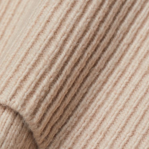 H&M Knit Turtleneck Sweater - Picture 2 of 6